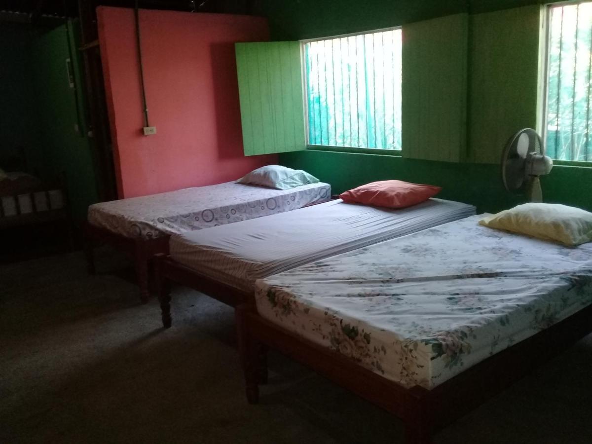 Hostal Maria Rivas Exteriér fotografie