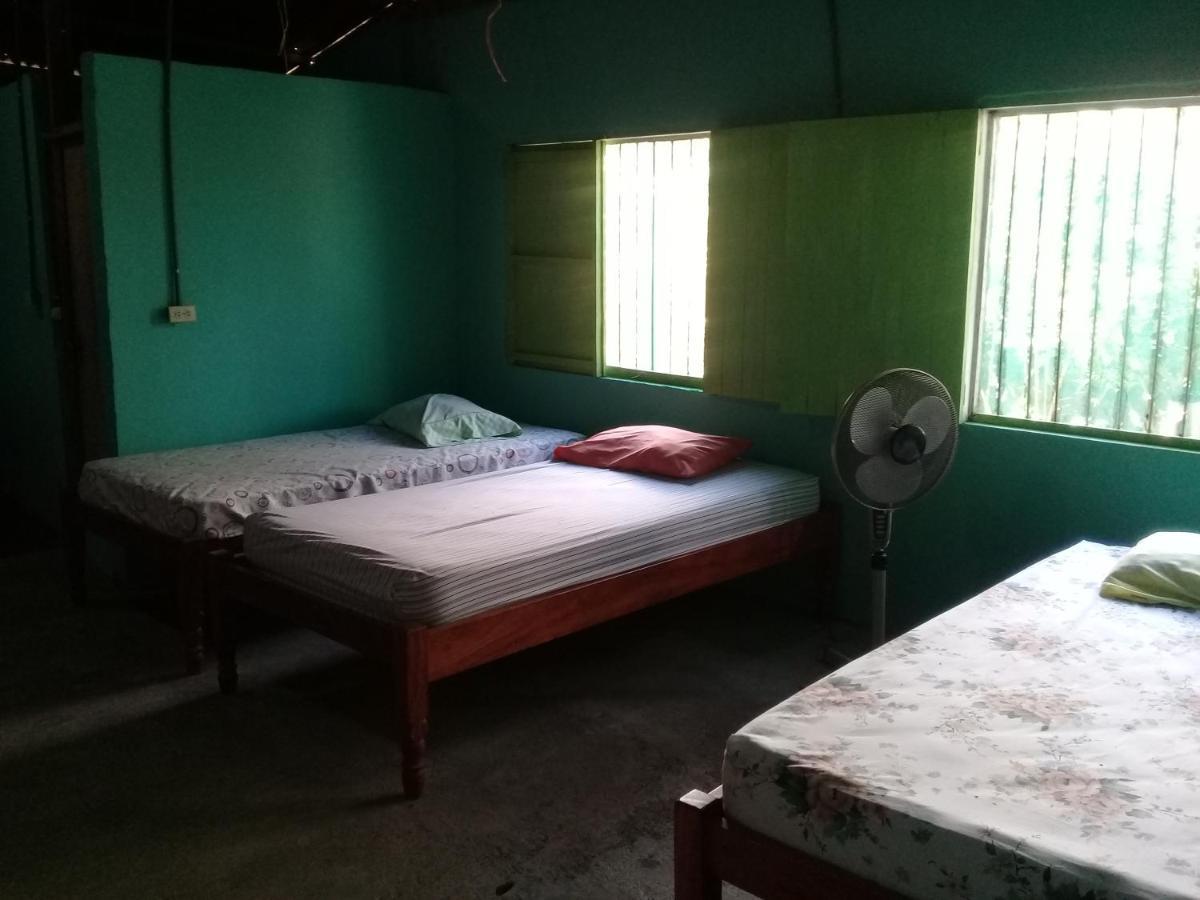 Hostal Maria Rivas Exteriér fotografie