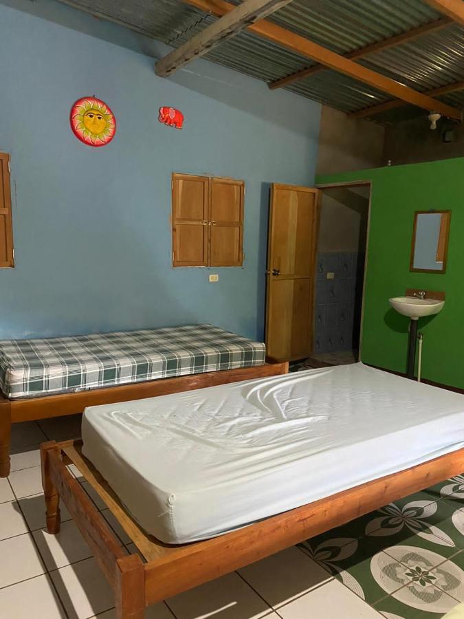 Hostal Maria Rivas Exteriér fotografie