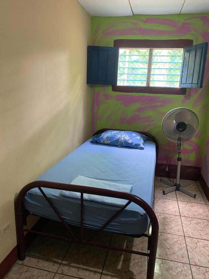 Hostal Maria Rivas Exteriér fotografie