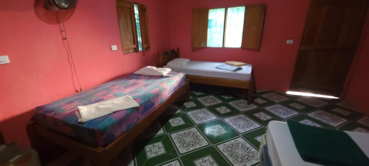 Hostal Maria Rivas Exteriér fotografie