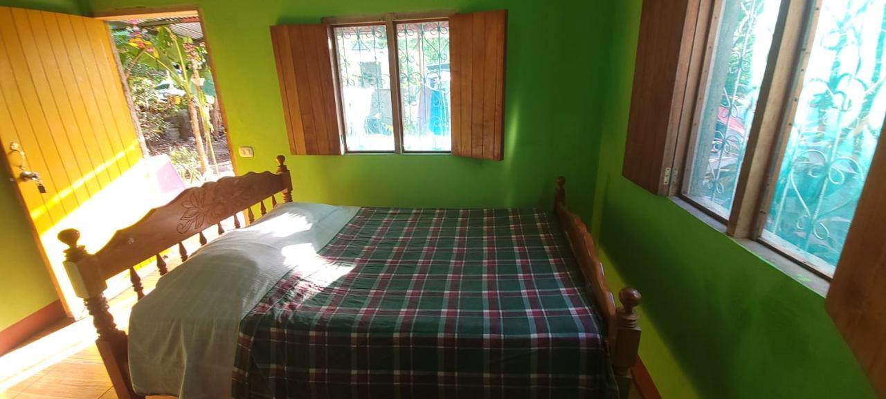 Hostal Maria Rivas Exteriér fotografie