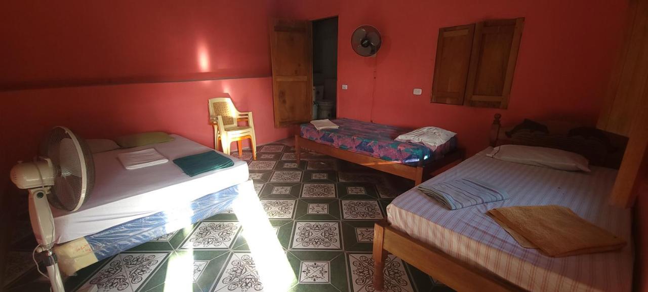 Hostal Maria Rivas Exteriér fotografie