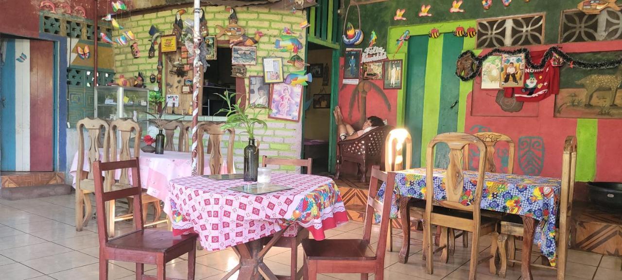 Hostal Maria Rivas Exteriér fotografie